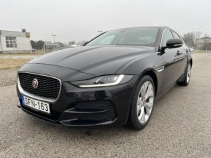 JAGUAR XE D180 S AWD (Automata)