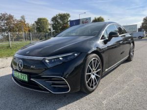 MERCEDES-BENZ EQS 450+