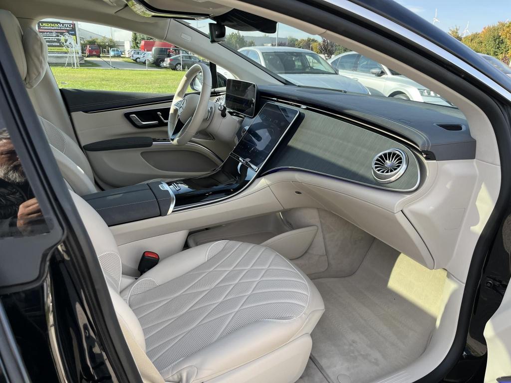 MERCEDES-BENZ EQS 450+ - Image 8