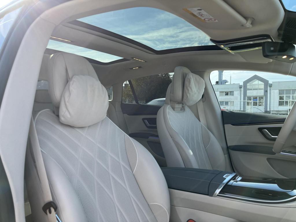 MERCEDES-BENZ EQS 450+ - Image 9