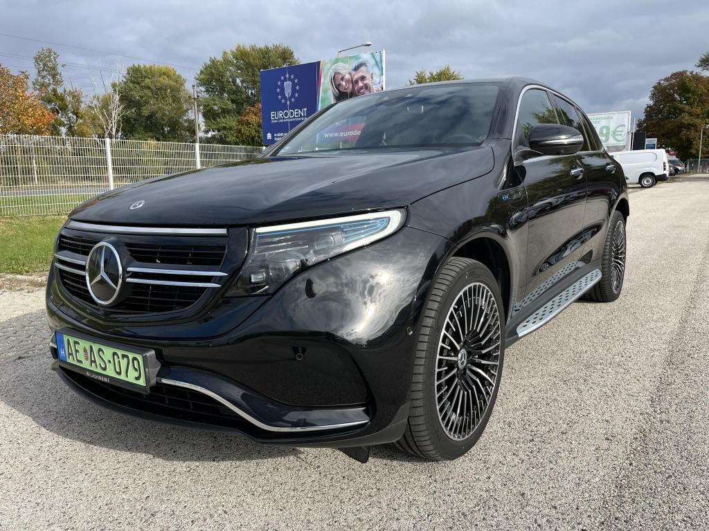 MERCEDES-BENZ EQC 400 4Matic SE Amg Line