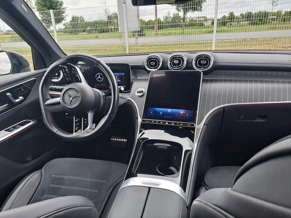 MERCEDES-BENZ GLC 300 e 4Matic 9G-TRONIC Plug-in hybrid - Image 10