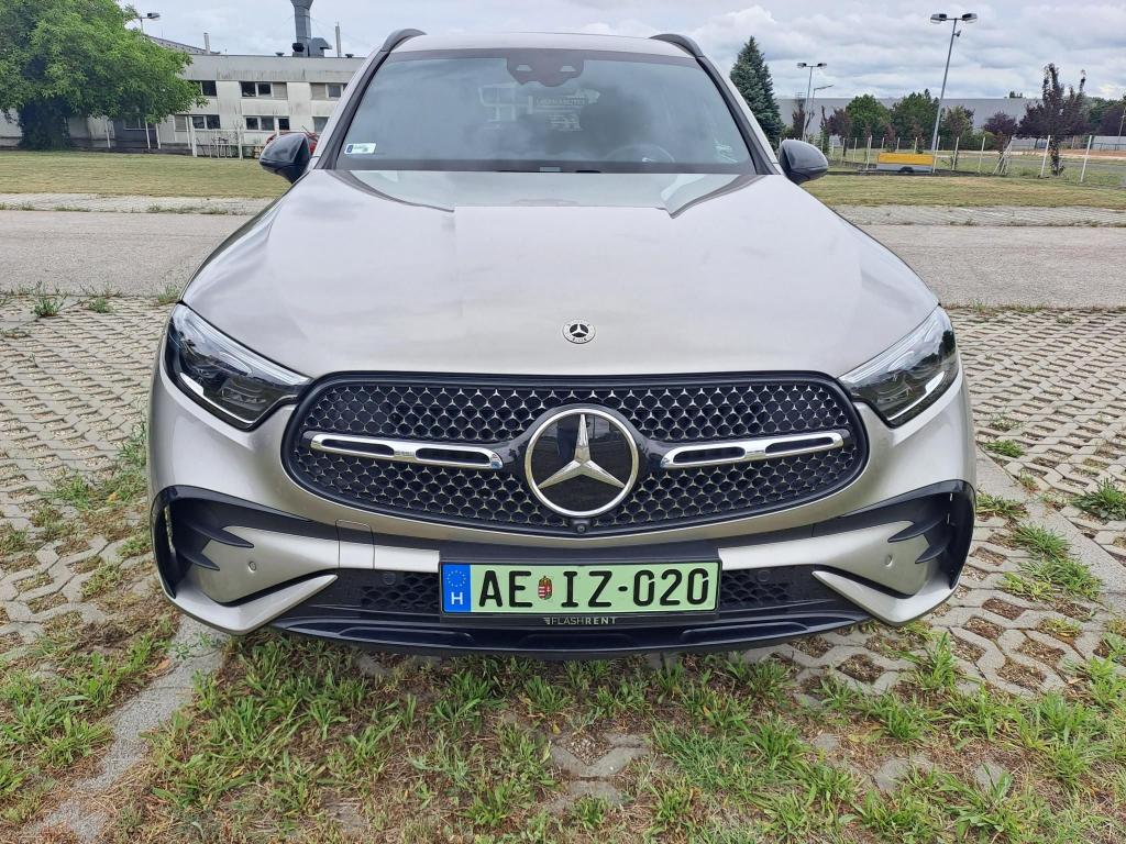 MERCEDES-BENZ GLC 300 e 4Matic 9G-TRONIC Plug-in hybrid - Image 3