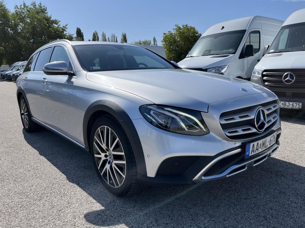 MERCEDES-BENZ E 220 d 4Matic All-Terrain 9G-TRONIC - Image 6
