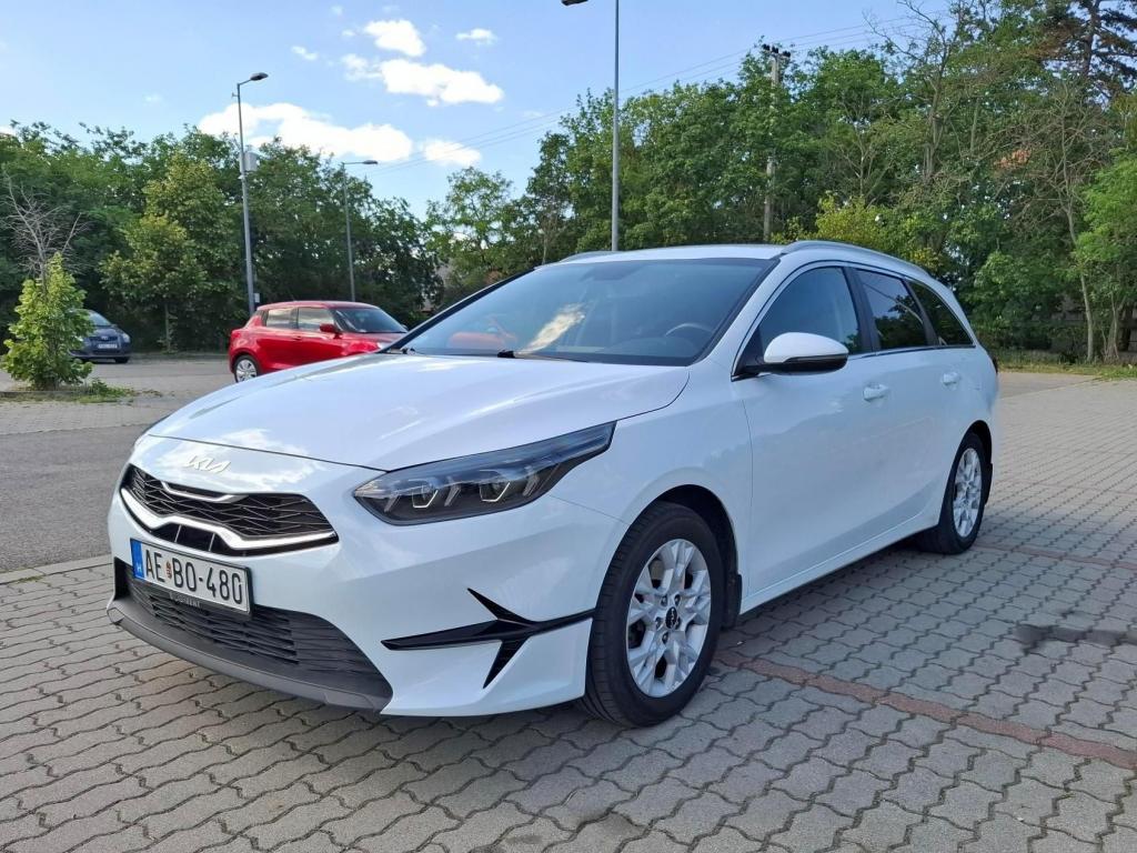 KIA CEE'D Ceed SW 1.5 T-GDI Gold DCT
