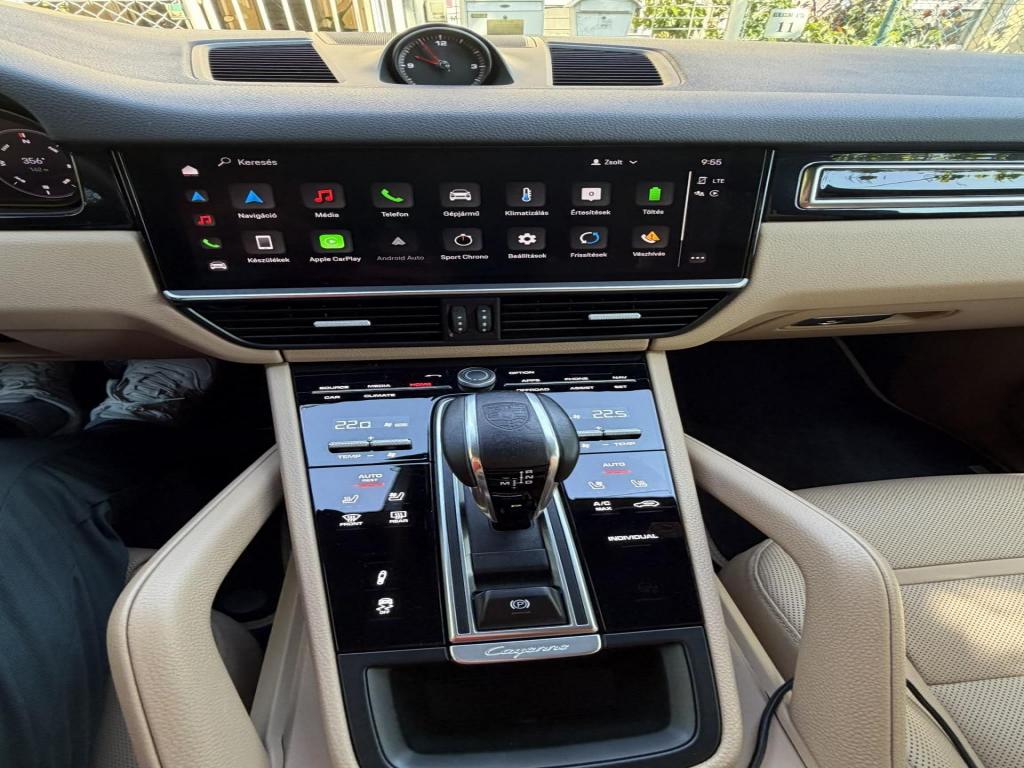 PORSCHE CAYENNE E-Hybrid Tiptronic ic Platinum Edition - Image 7