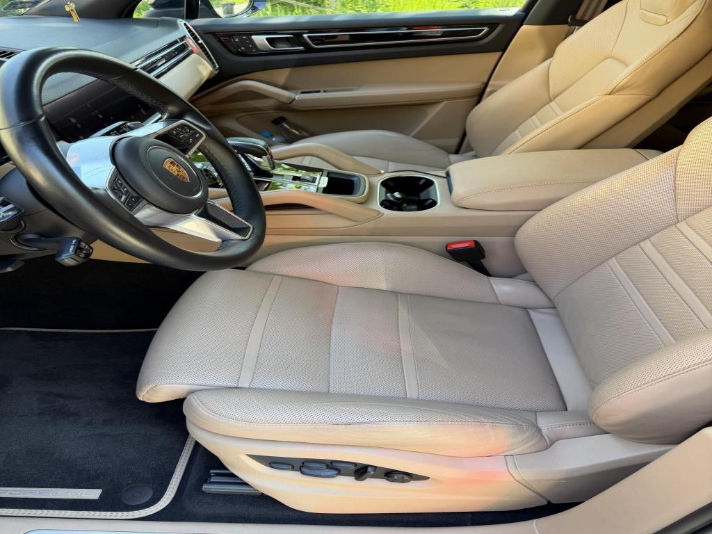 PORSCHE CAYENNE E-Hybrid Tiptronic ic Platinum Edition - Image 8