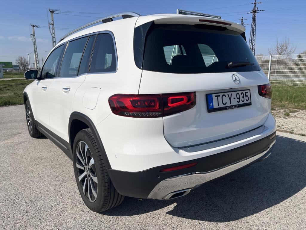 MERCEDES-BENZ GLB 200 Progressive 7G-DCT (7 személyes ) - 4. kép