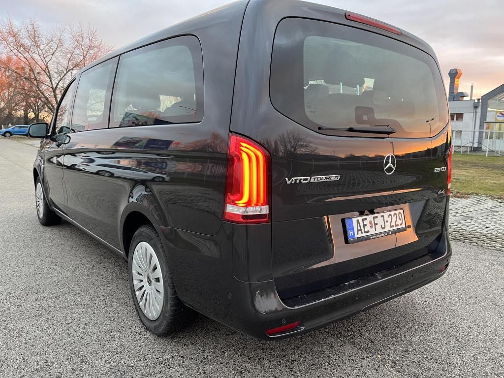 MERCEDES-BENZ VITO 116 CDI Tourer Pro L 4x4 (Automata) - Image 2