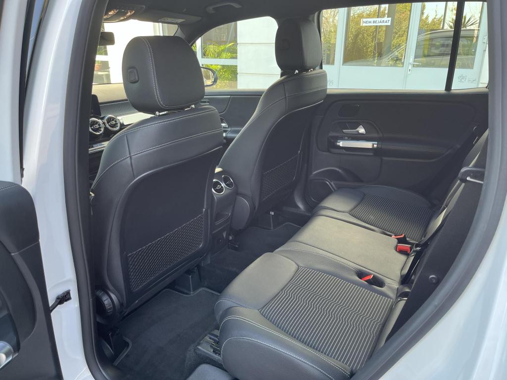 MERCEDES-BENZ GLB 200 Progressive 7G-DCT (7 személyes ) - 9. kép